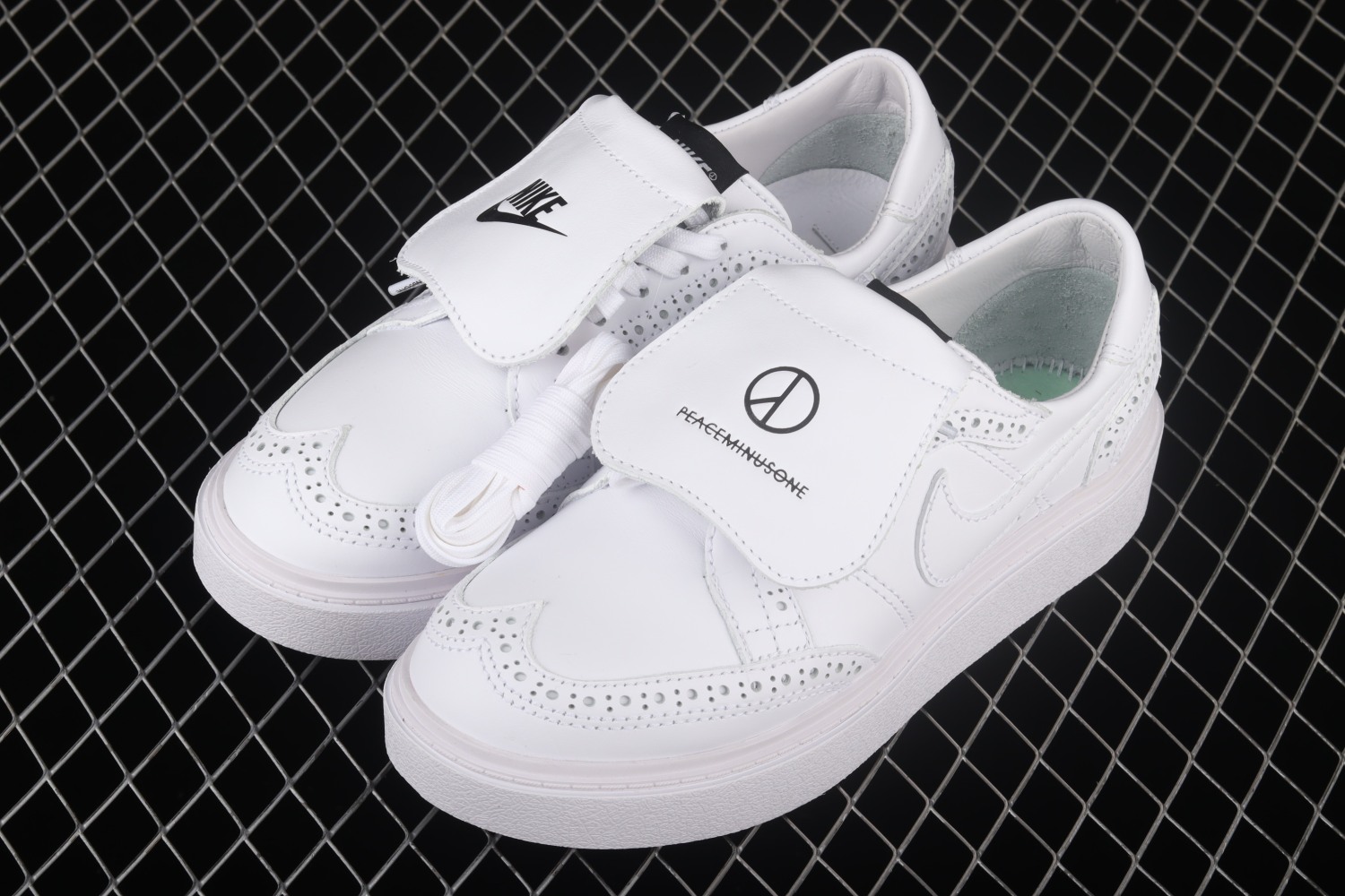 Nike Kwondo 1 G-Dragon Peaceminusone Triple White  DH2482-100
