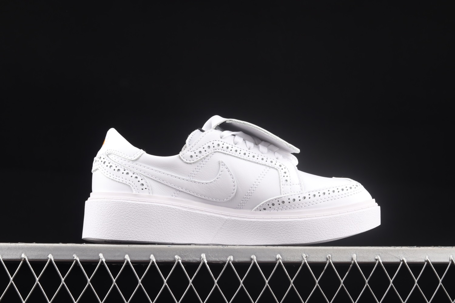 Nike Kwondo 1 G-Dragon Peaceminusone Triple White  DH2482-100