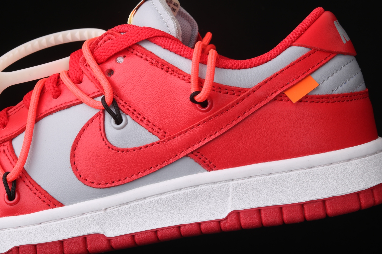 Nike Dunk Low Off-White University Red  CT0856-600