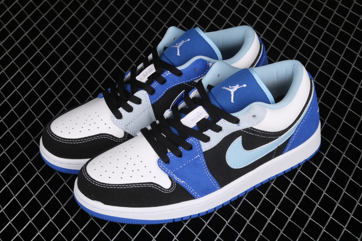 Jordan 1 Low Black Blue White DH0206-400