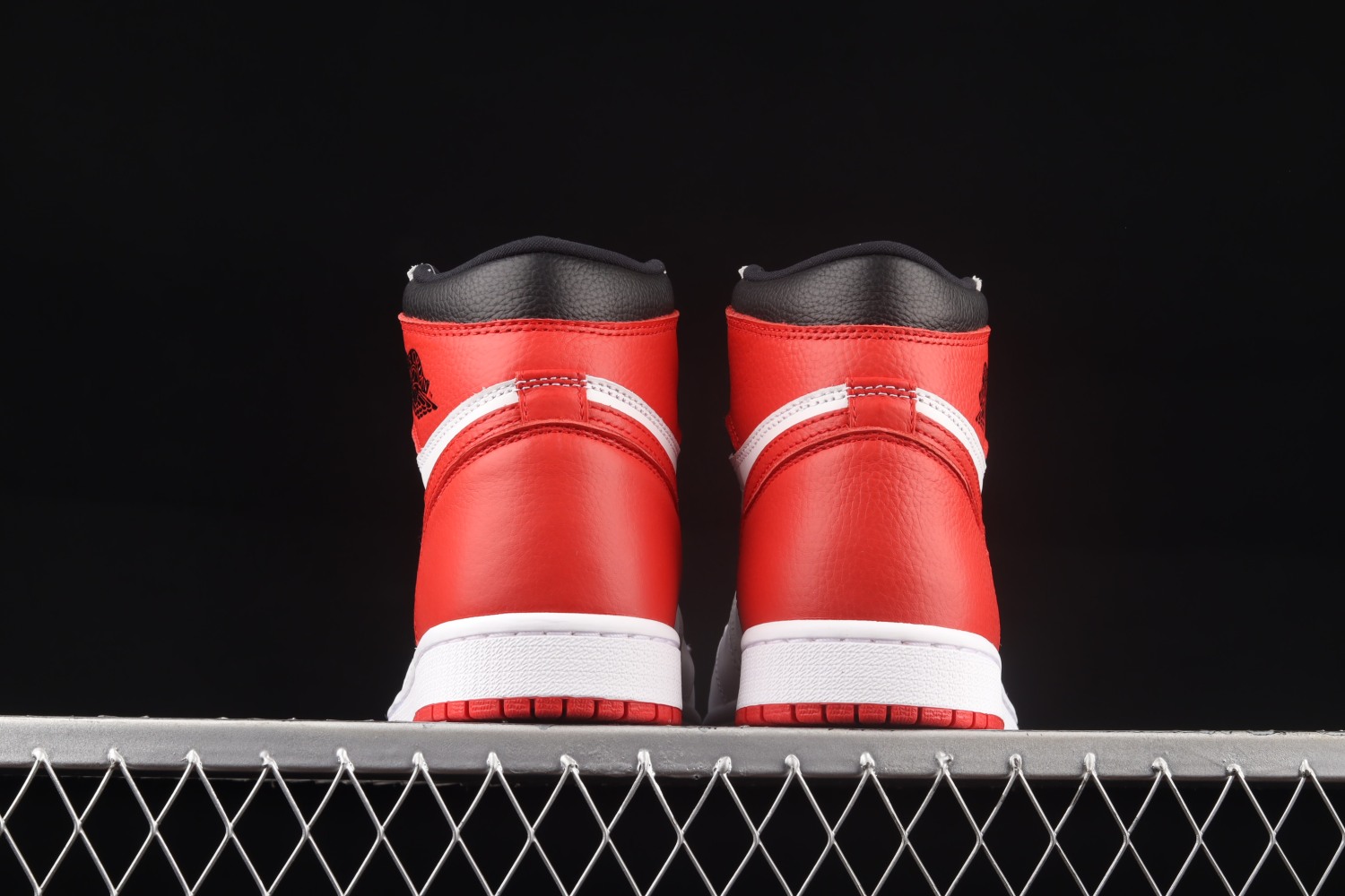 Jordan 1 Retro High OG Heritage 555088-161