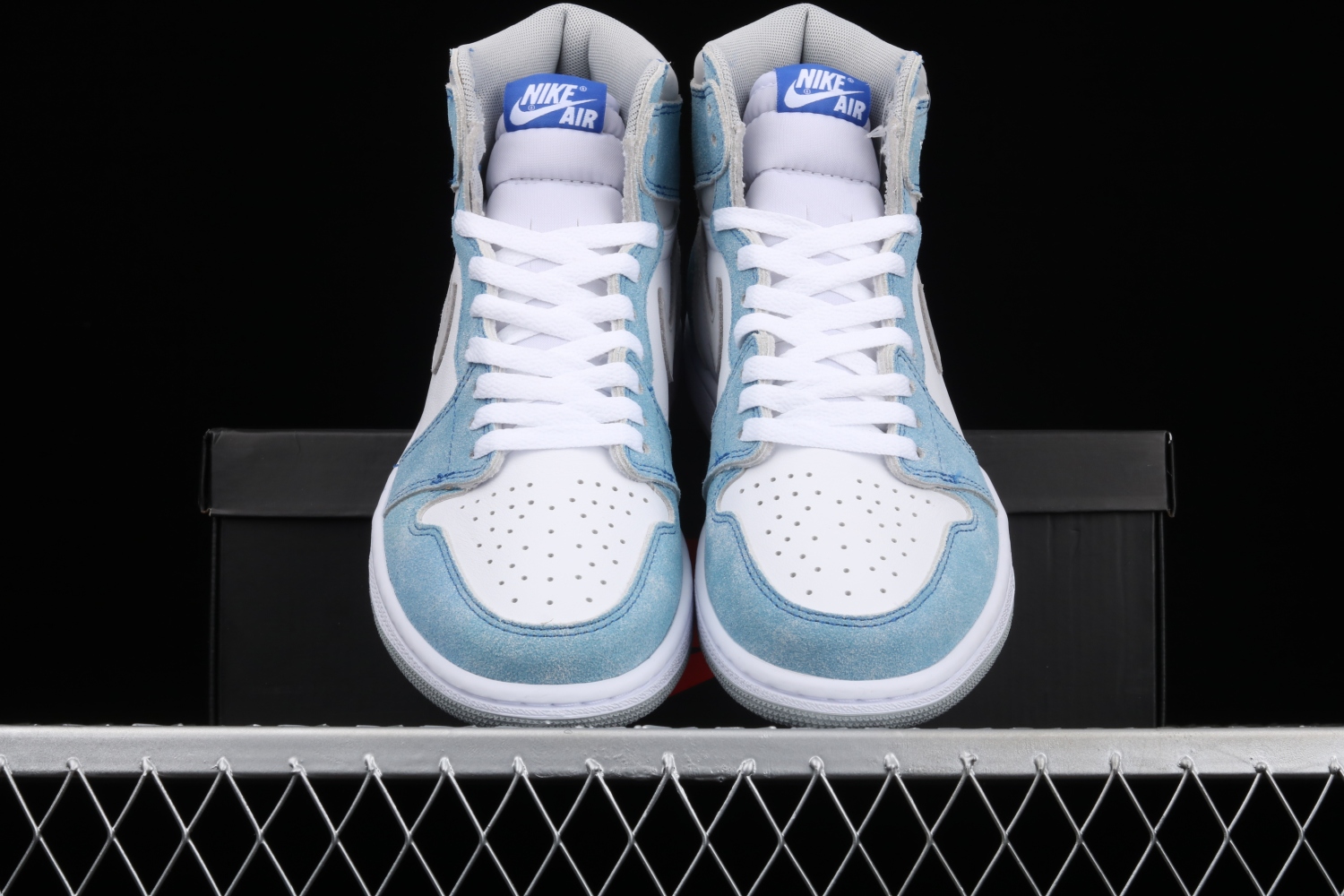 Jordan 1 Retro High OG Hyper Royal 555088-402(TS batch)