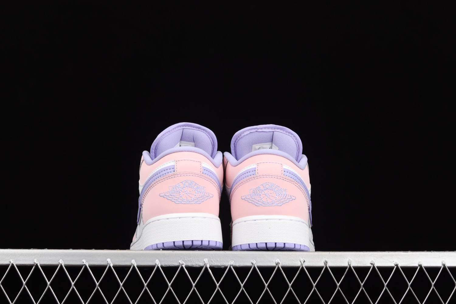 Jordan 1 Low Arctic Punch (GS) CV9844-600