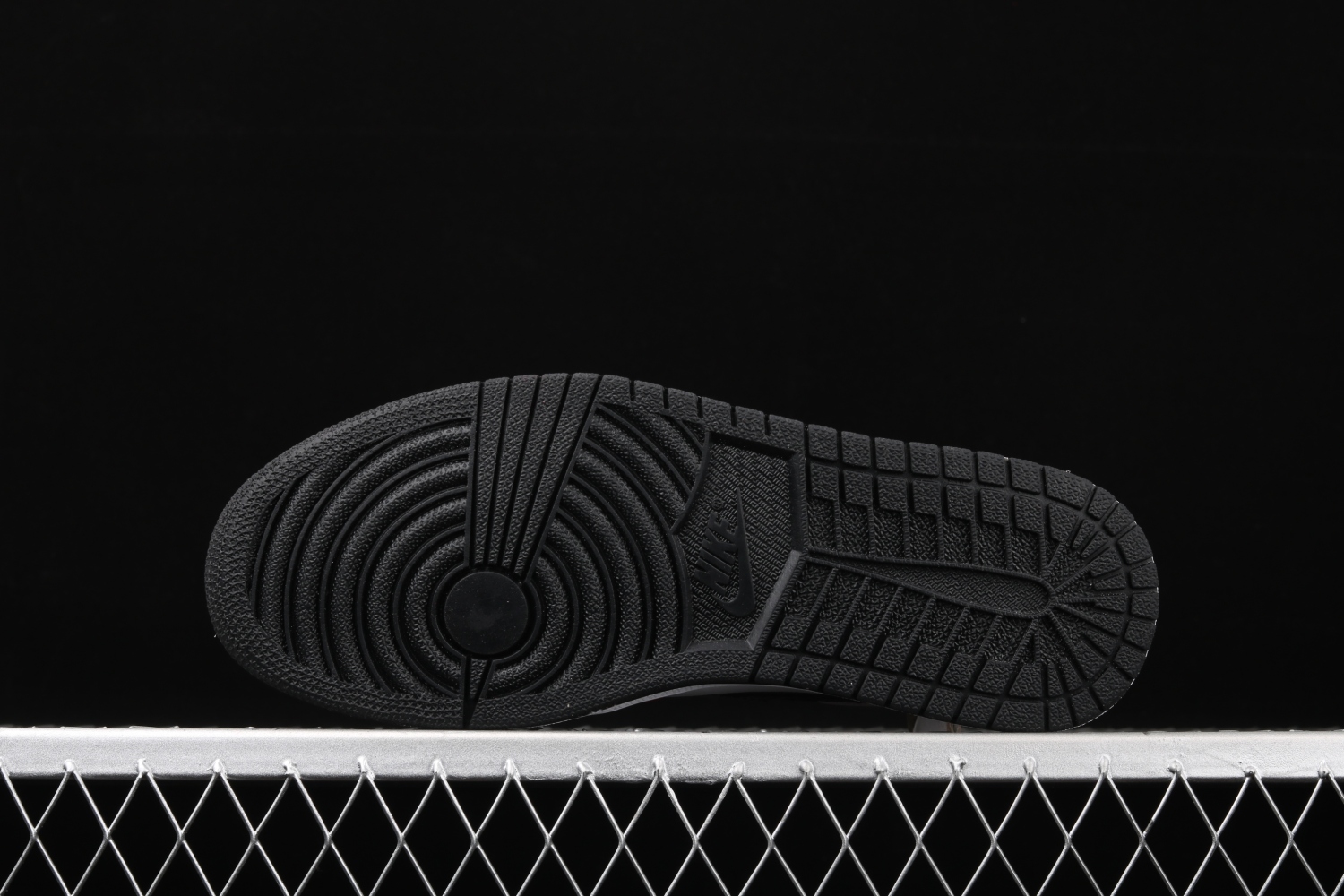 Jordan 1 Retro High Satin Snake Chicago (W) CD0461-601