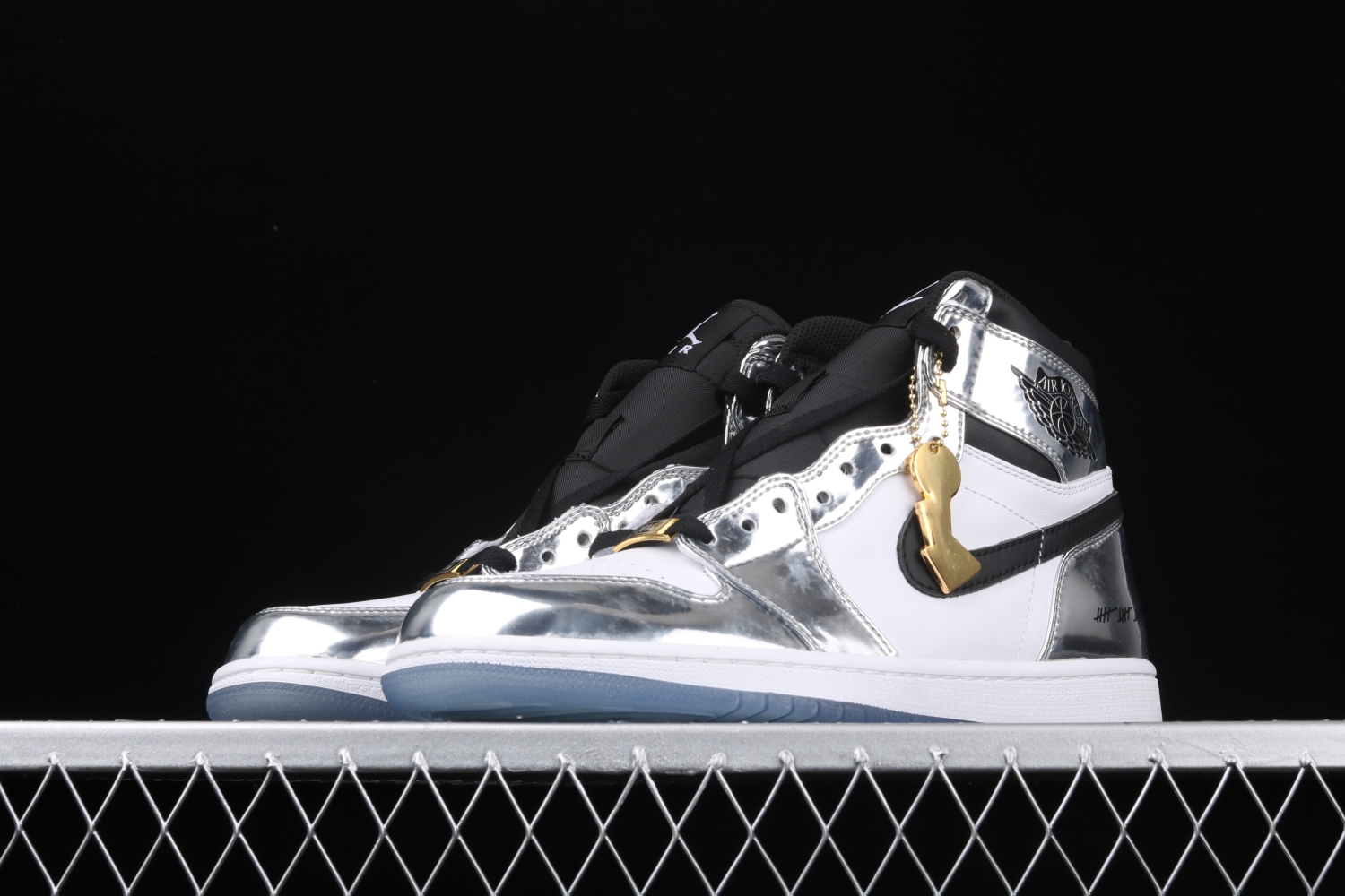 Jordan 1 Retro High Think 16 (Pass the Torch) AQ7476-016