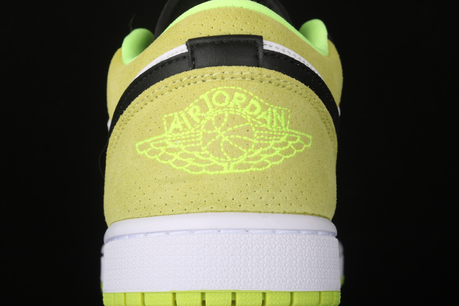 Jordan 1 Low Black Cyber (GS) CK3022-003