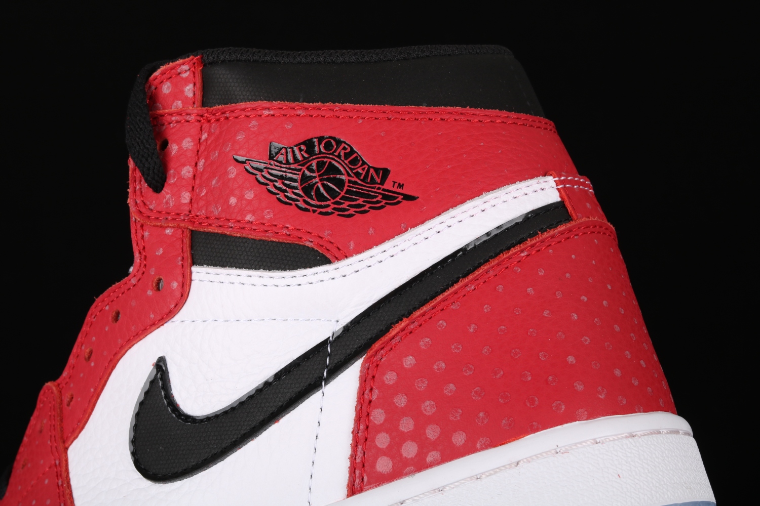 Jordan 1 Retro High Spider-Man Origin Story 555088-602