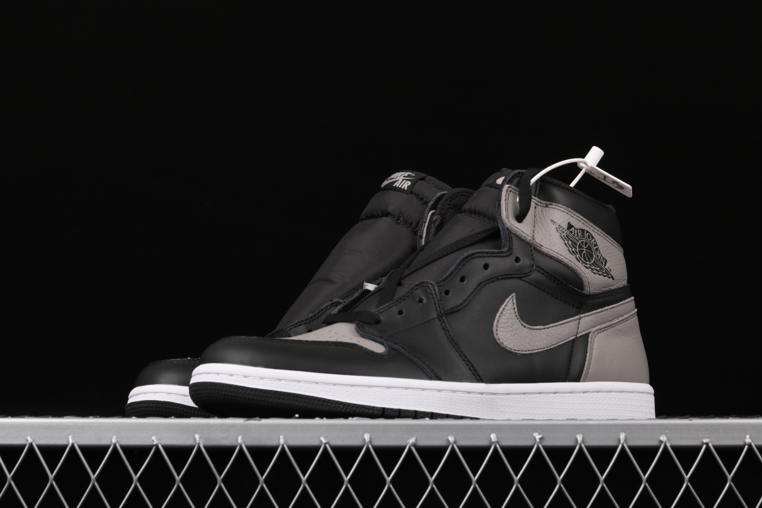 Jordan 1 Retro High Shadow (2018) 555088-013