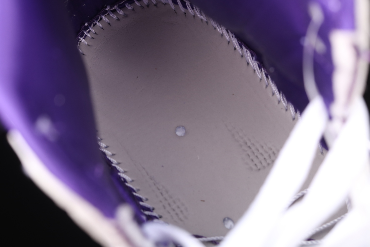 Jordan 1 Retro High Court Purple (W) CD0461-151