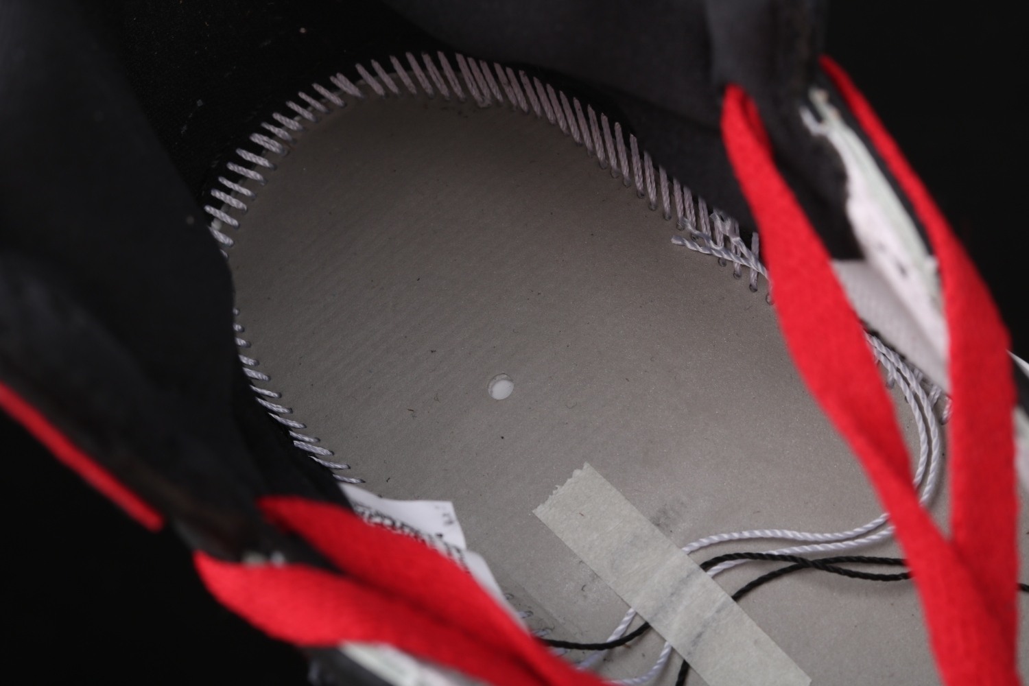 Jordan 1 Retro High Bloodline 555088-062