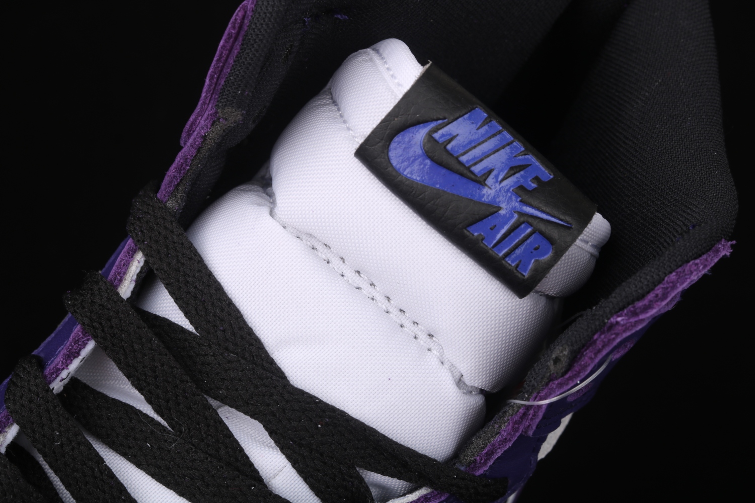 Jordan 1 Retro High Court Purple White 555088-500