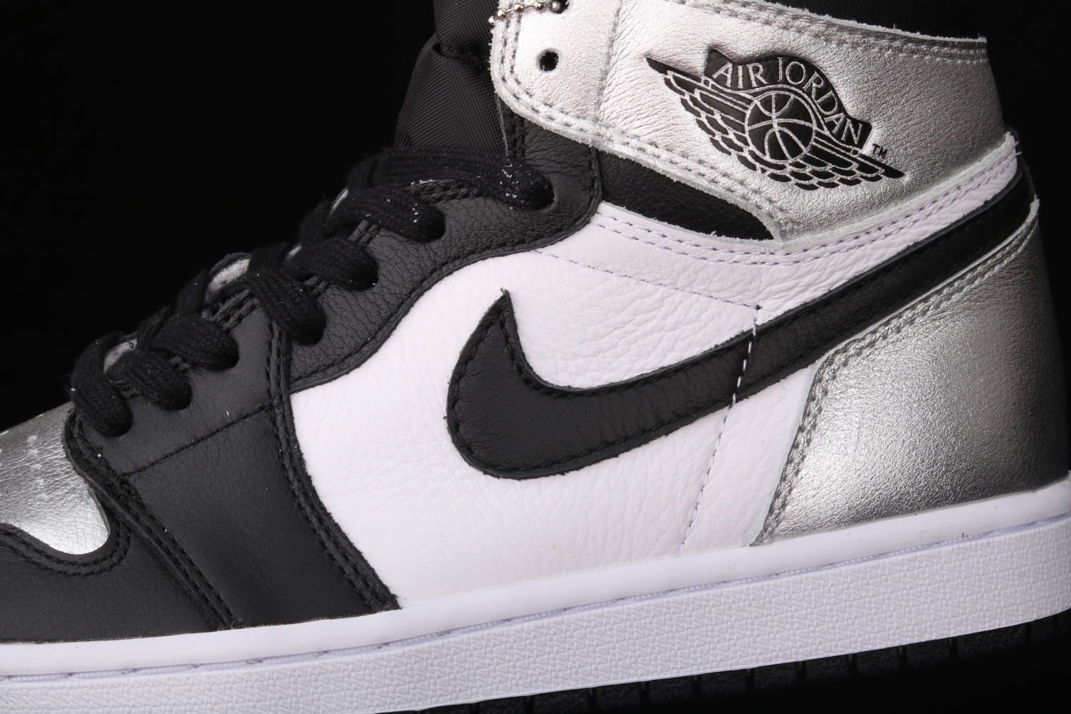 Jordan 1 Retro High Silver Toe (W) CD0461-001