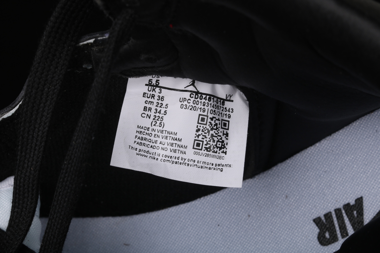 Jordan 1 Retro High Satin Black Toe (W) CD0461-016