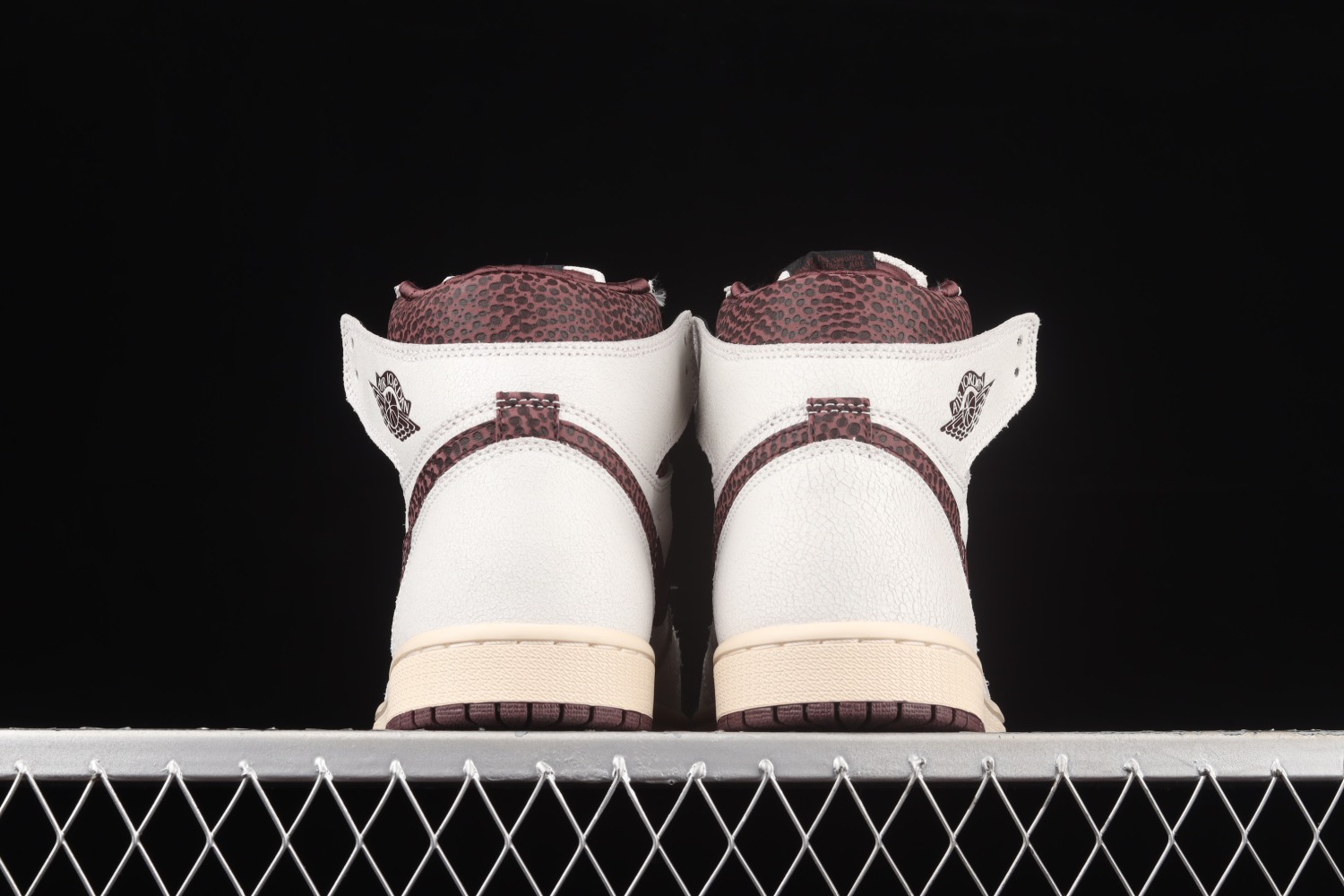 Jordan 1 Retro High OG A Ma Maniére DO7097-100