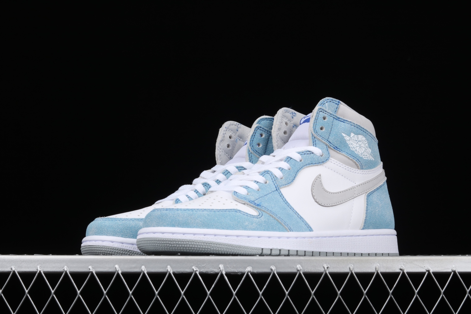 Jordan 1 Retro High OG Hyper Royal 555088-402(TS batch)