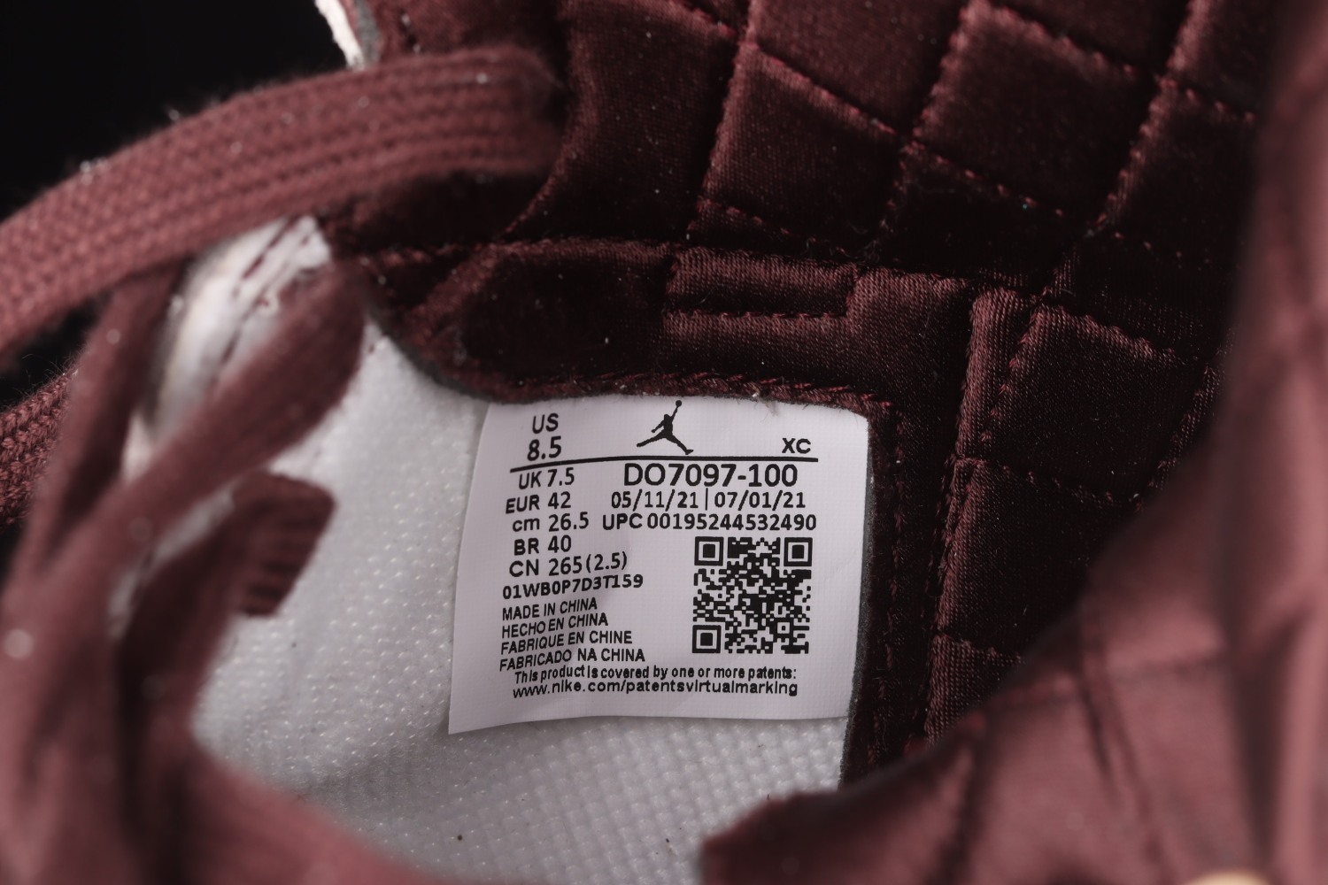 Jordan 1 Retro High OG A Ma Maniére DO7097-100