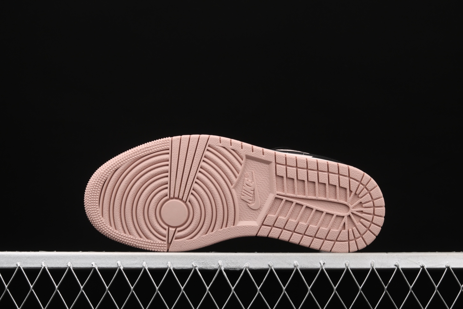 Jordan 1 Low Black Guava Ice (W) DC0774-003