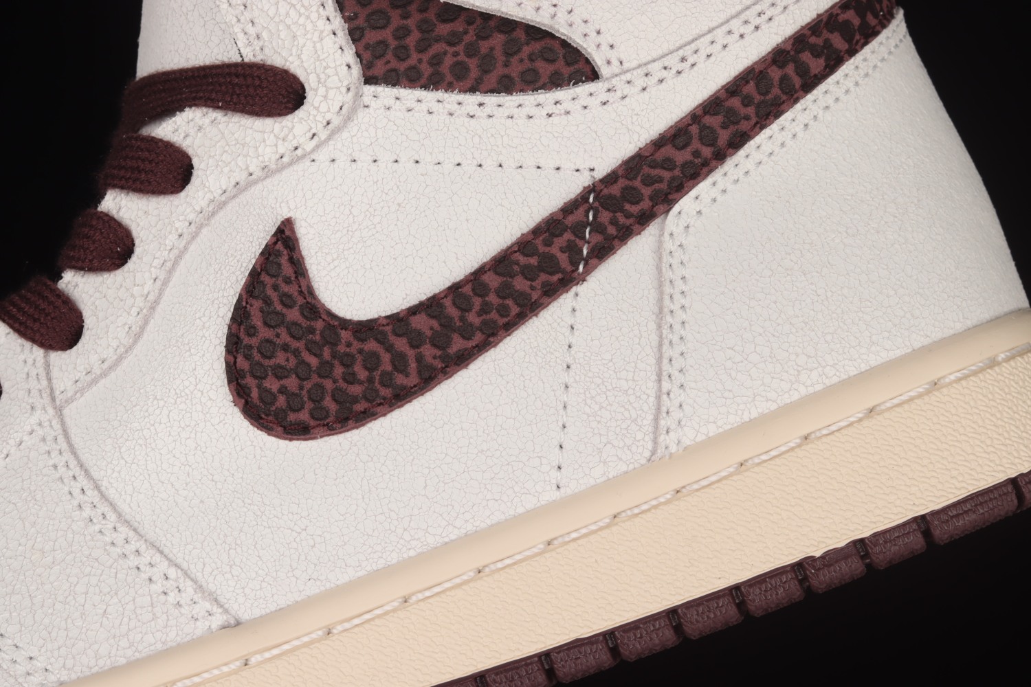 Jordan 1 Retro High OG A Ma Maniére DO7097-100