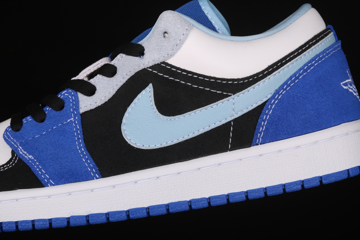 Jordan 1 Low Black Blue White DH0206-400