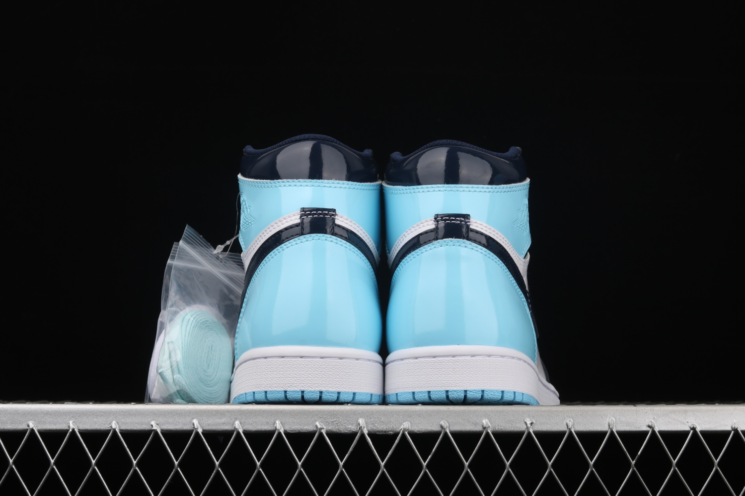 Jordan 1 Retro High UNC Patent (W) CD0461-401