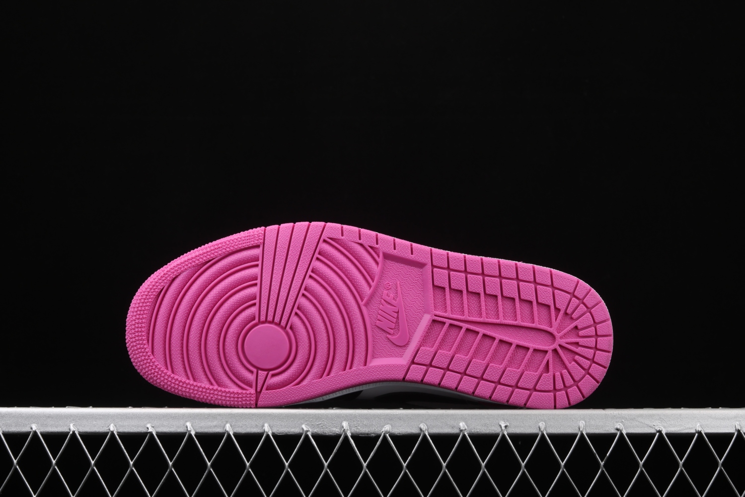 Jordan 1 Low Black Active Fuchsia CK3022-005