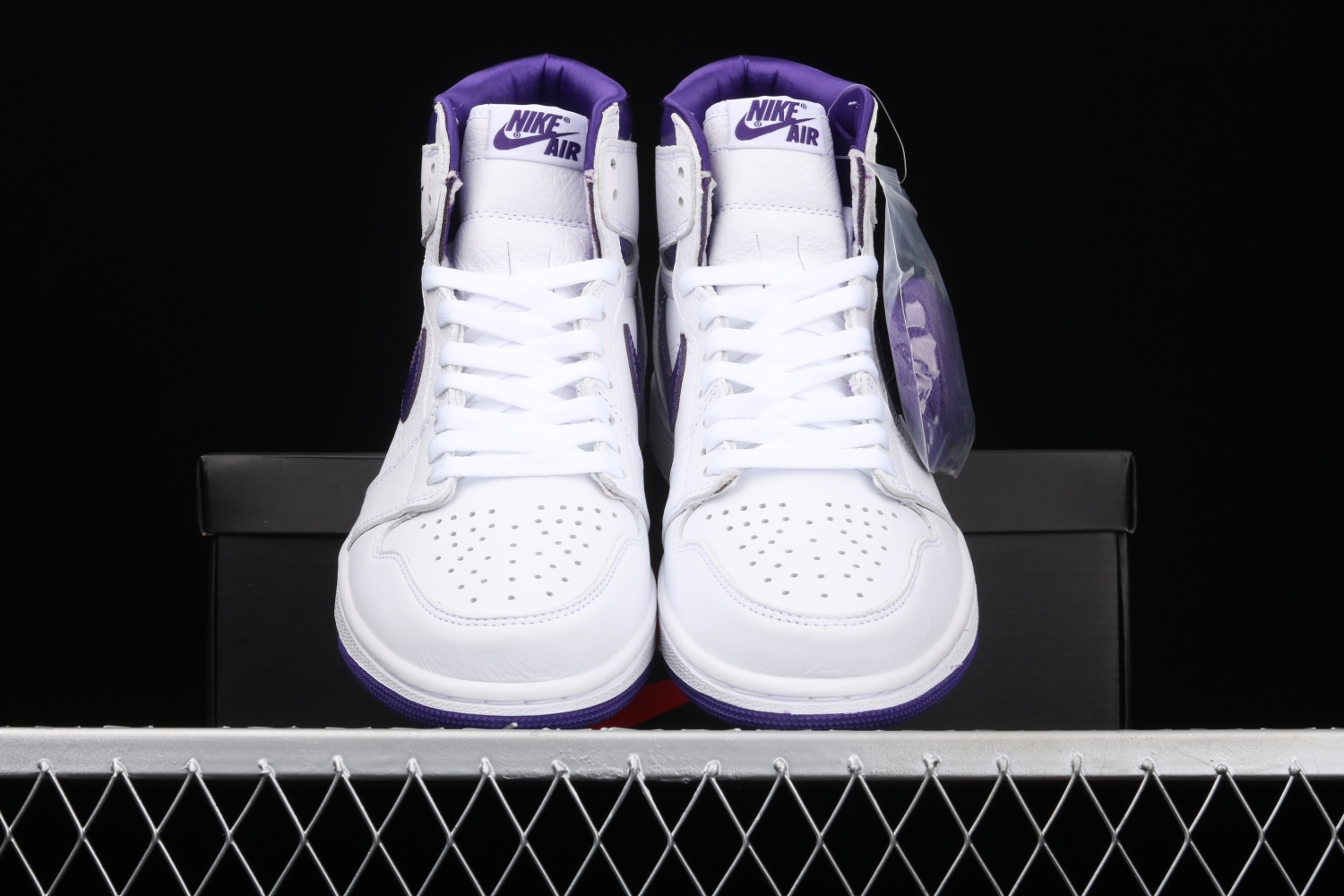 Jordan 1 Retro High Court Purple (W) CD0461-151