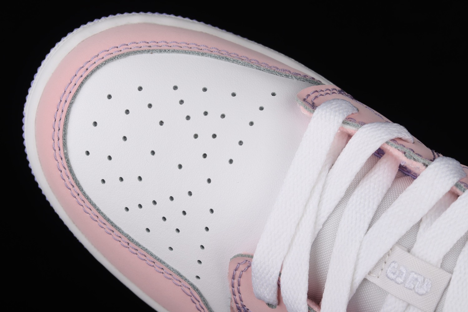 Jordan 1 Low Arctic Punch (GS) CV9844-600