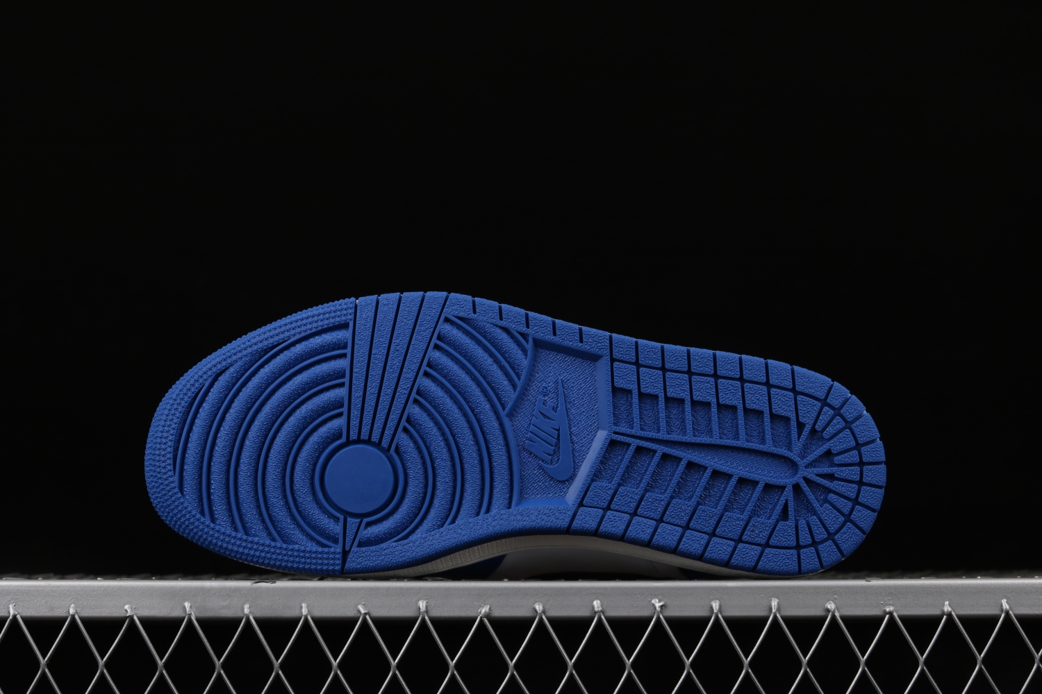 Jordan 1 Retro High Game Royal 555088-403