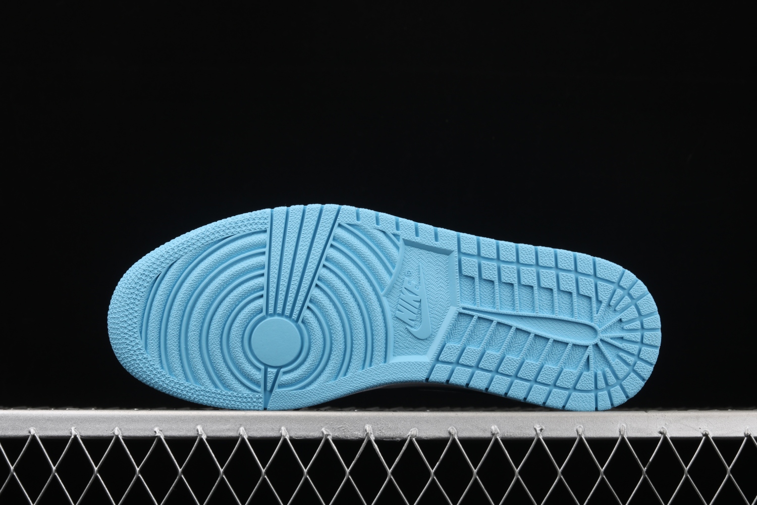 Jordan 1 Retro High UNC Patent (W) CD0461-401