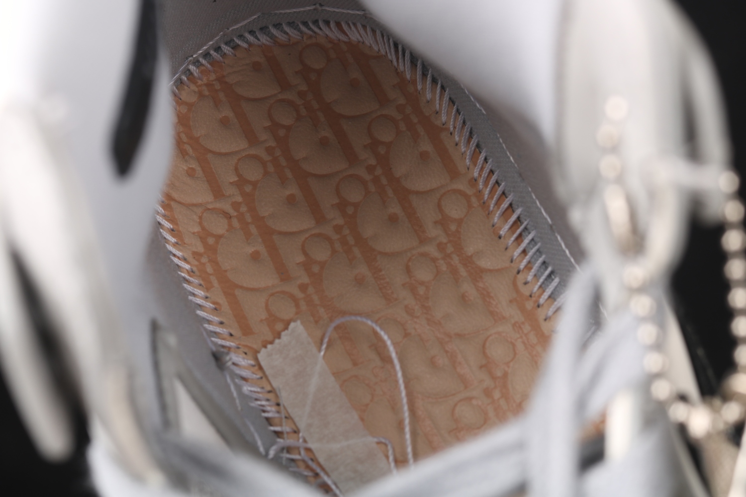 Jordan 1 Retro High Dior  CN8607-002