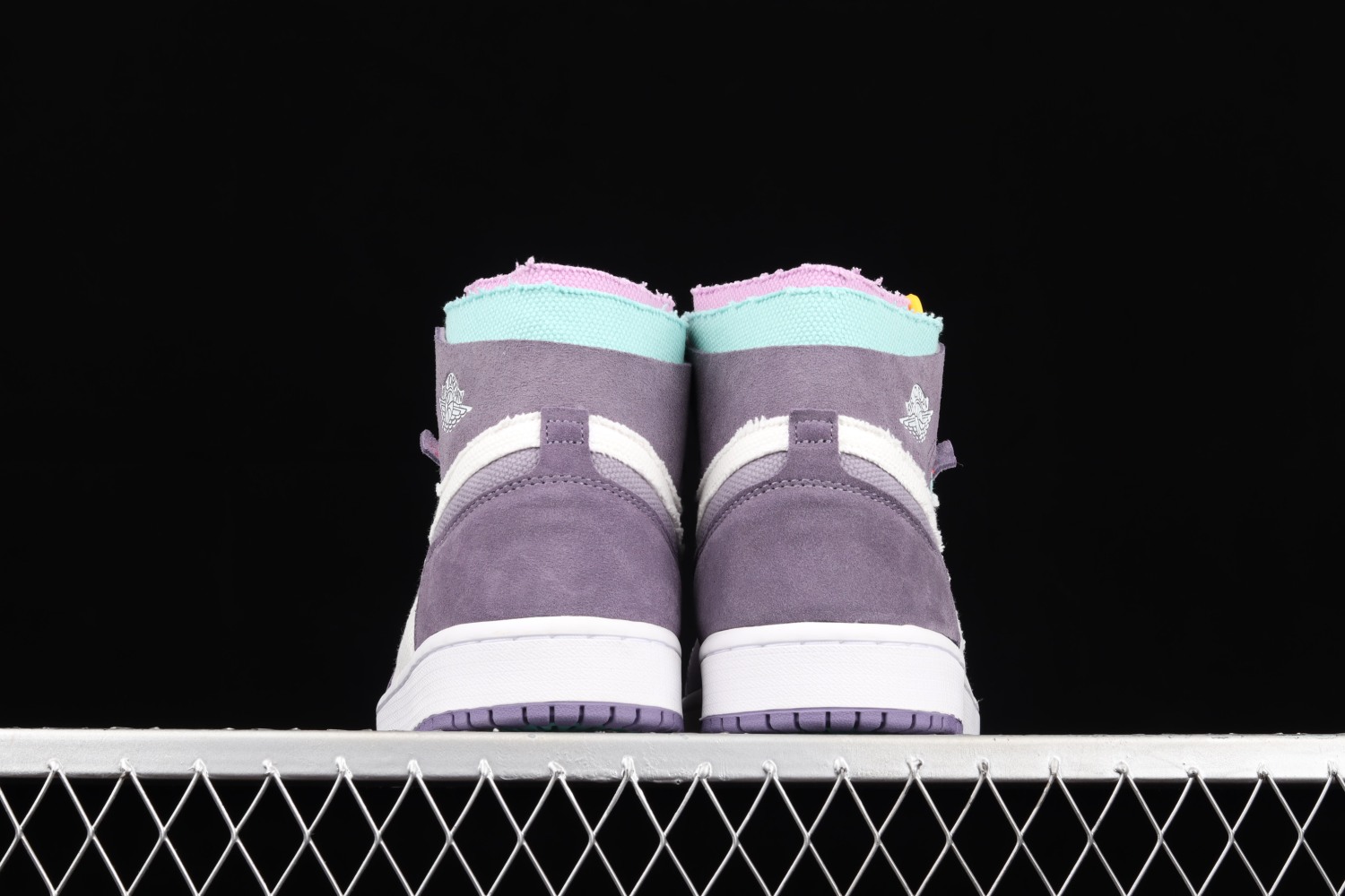 Jordan 1 High Zoom Air CMFT White Daybreak Tropical Twist CT0978-150