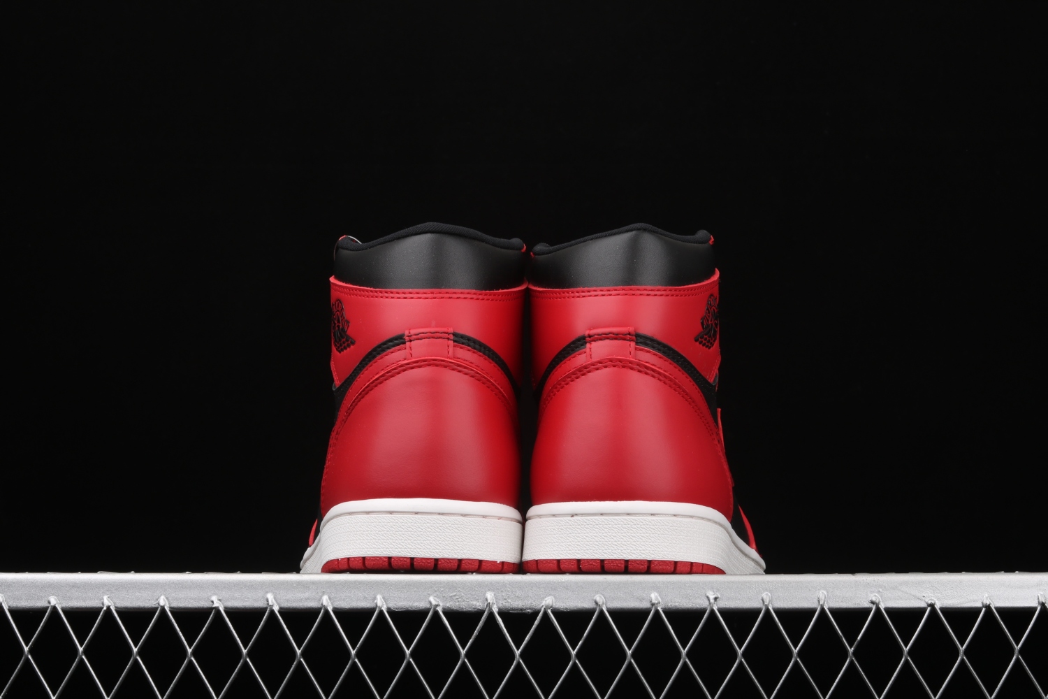 Jordan 1 Retro High 85 Varsity Red BQ4422-600