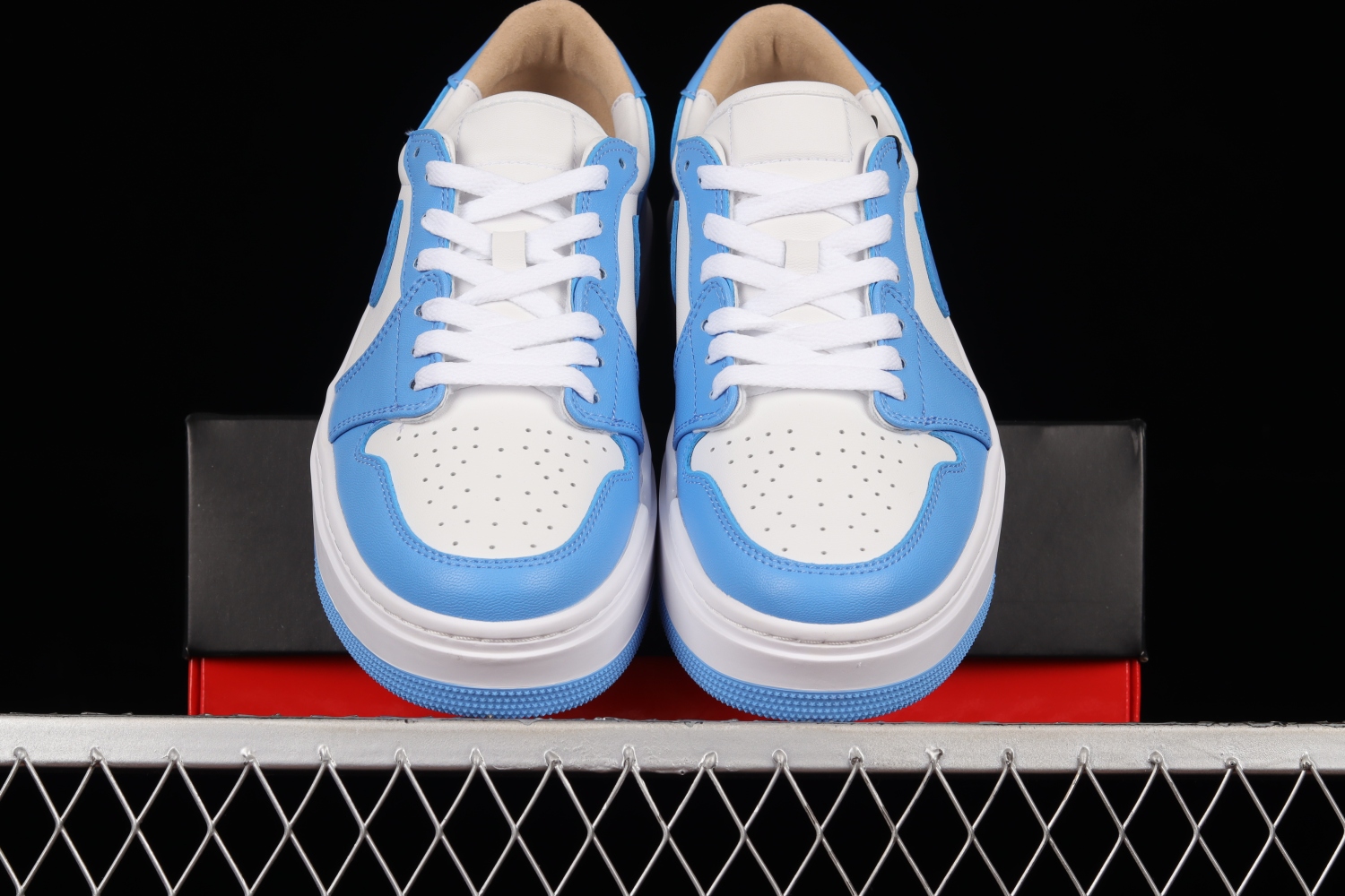 Jordan 1 Elevate Low SE University Blue (W) DQ3698-141