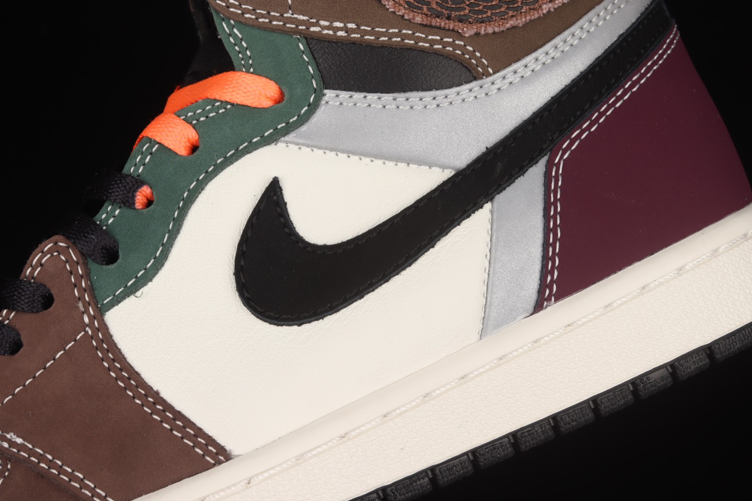 Jordan 1 Retro High OG Hand Crafted DH3097-001