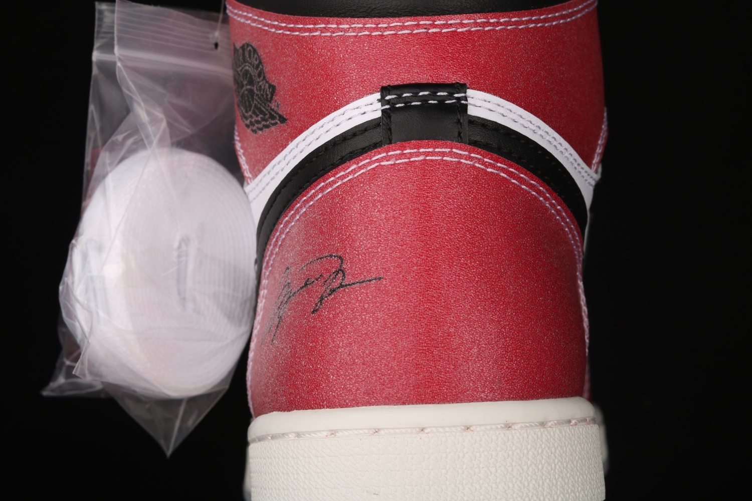 Jordan 1 Retro High Trophy Room Chicago DA2728-100