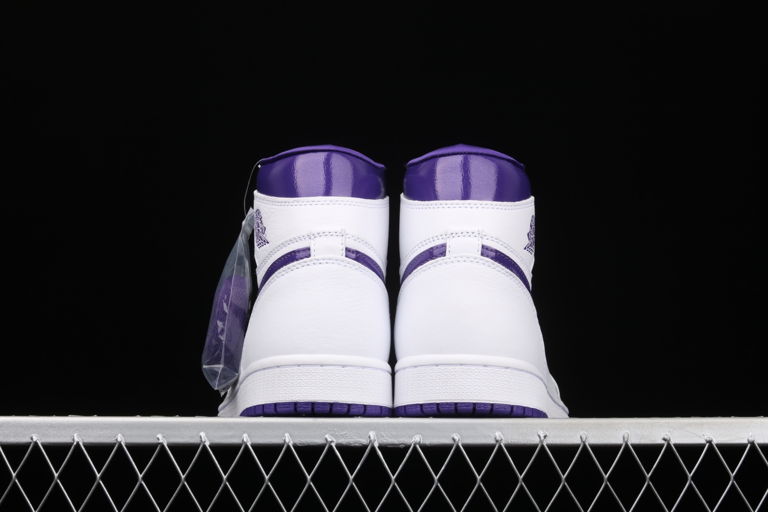 Jordan 1 Retro High Court Purple (W) CD0461-151