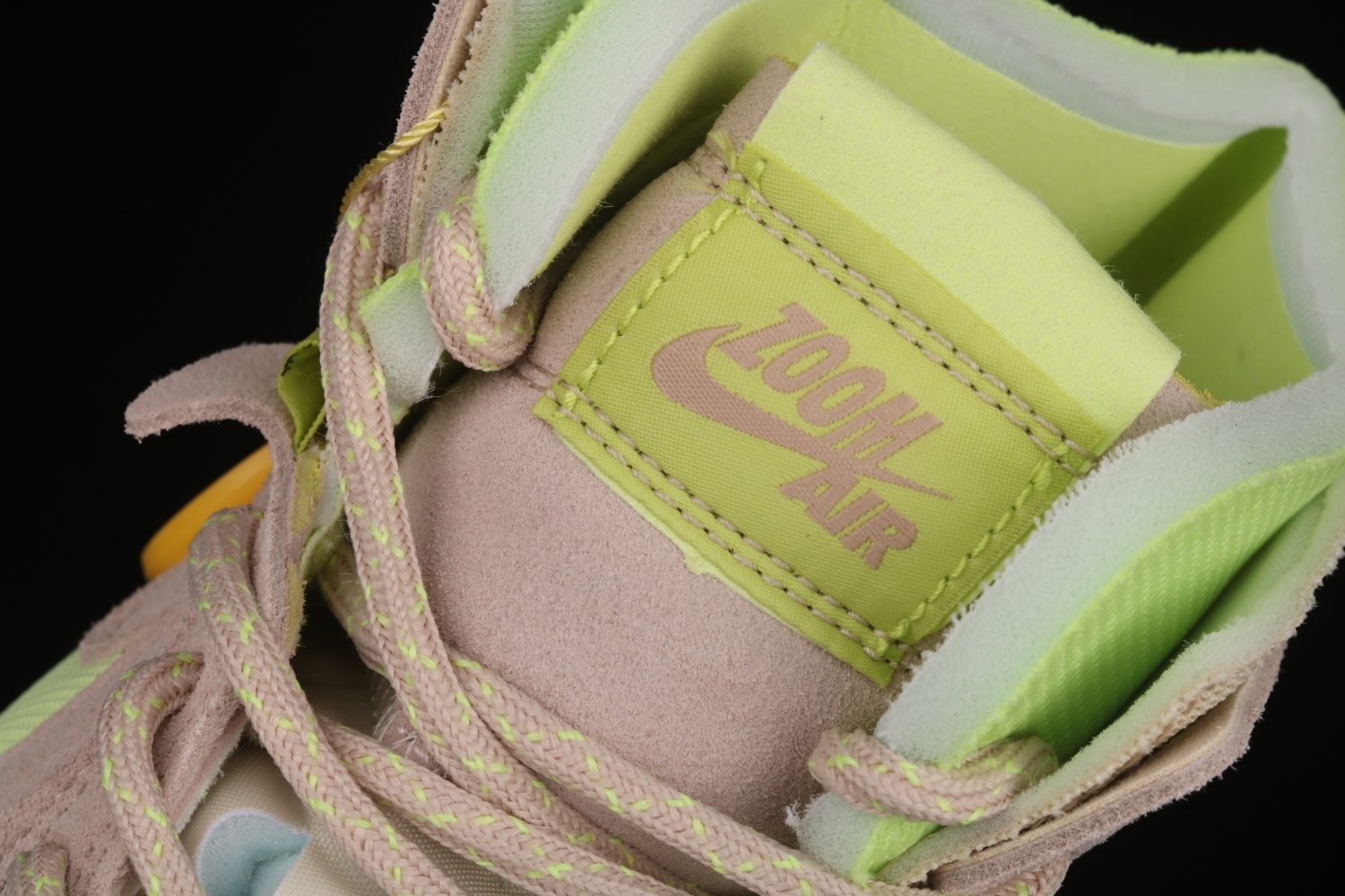 Jordan 1 High Zoom Air CMFT Lemon Twist (W) CT0979-200