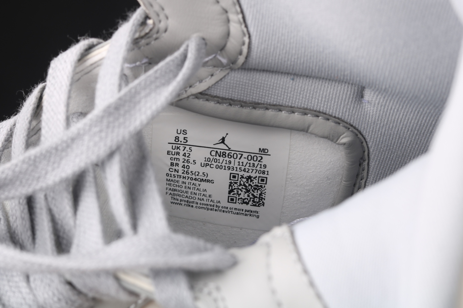 Jordan 1 Retro High Dior  CN8607-002