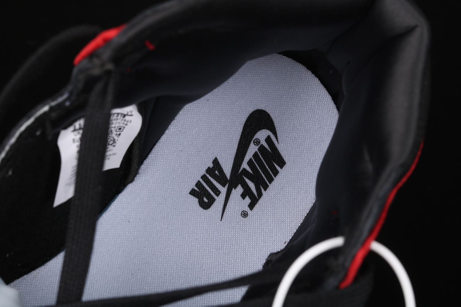 Jordan 1 Retro High Satin Black Toe (W) CD0461-016