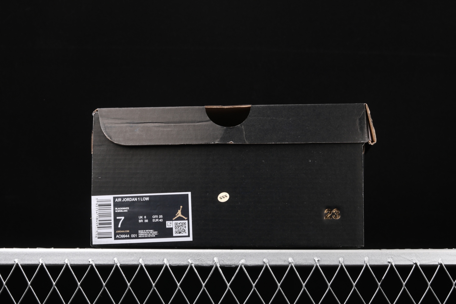 Jordan 1 Low Black White (W) AO9944-001