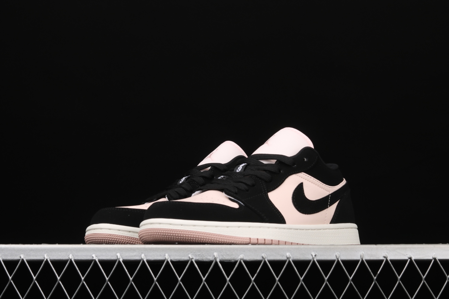 Jordan 1 Low Black Guava Ice (W) DC0774-003