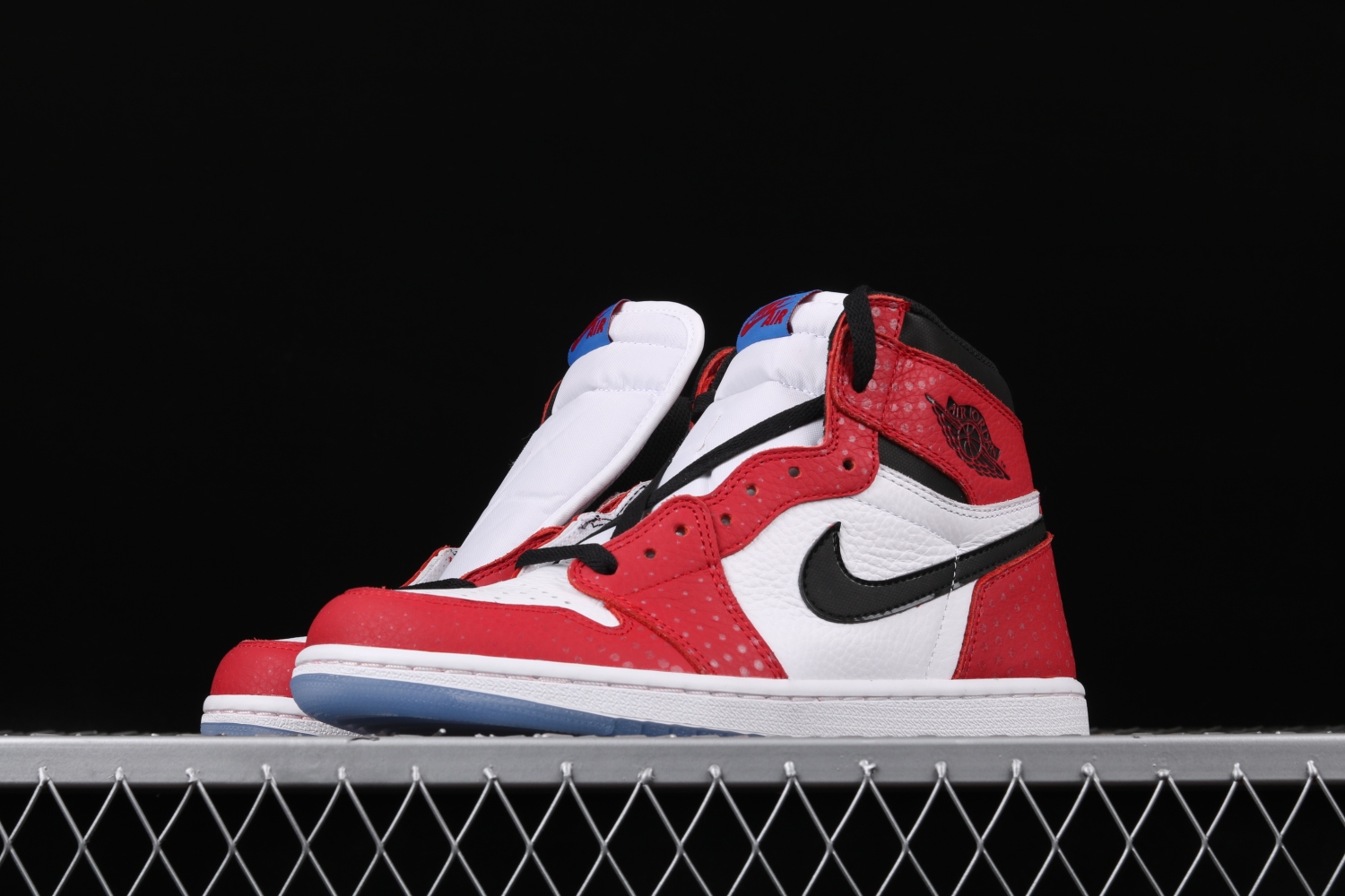 Jordan 1 Retro High Spider-Man Origin Story 555088-602