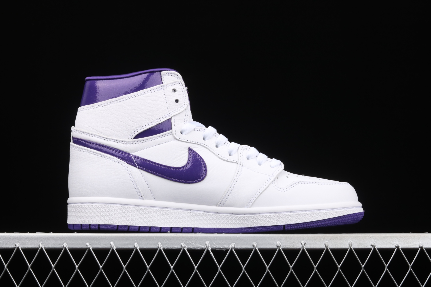 Jordan 1 Retro High Court Purple (W) CD0461-151