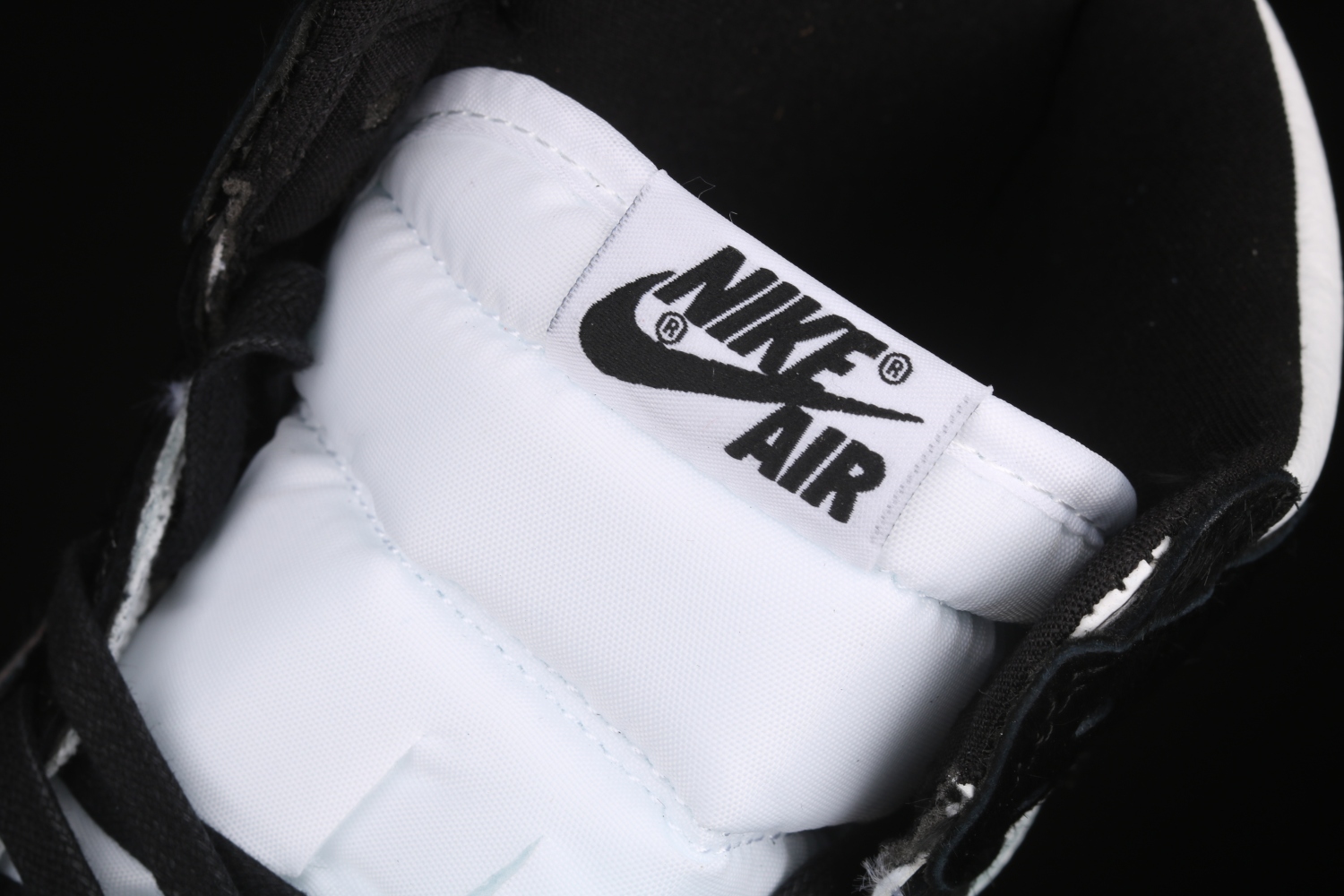 Jordan 1 Retro High Twist (W) CD0461-007