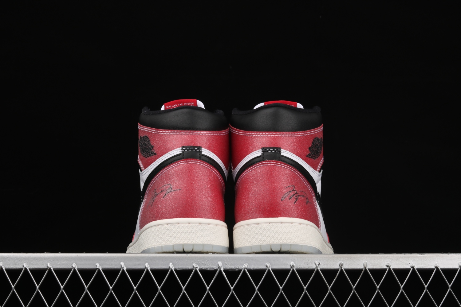 Jordan 1 Retro High Trophy Room Chicago DA2728-100