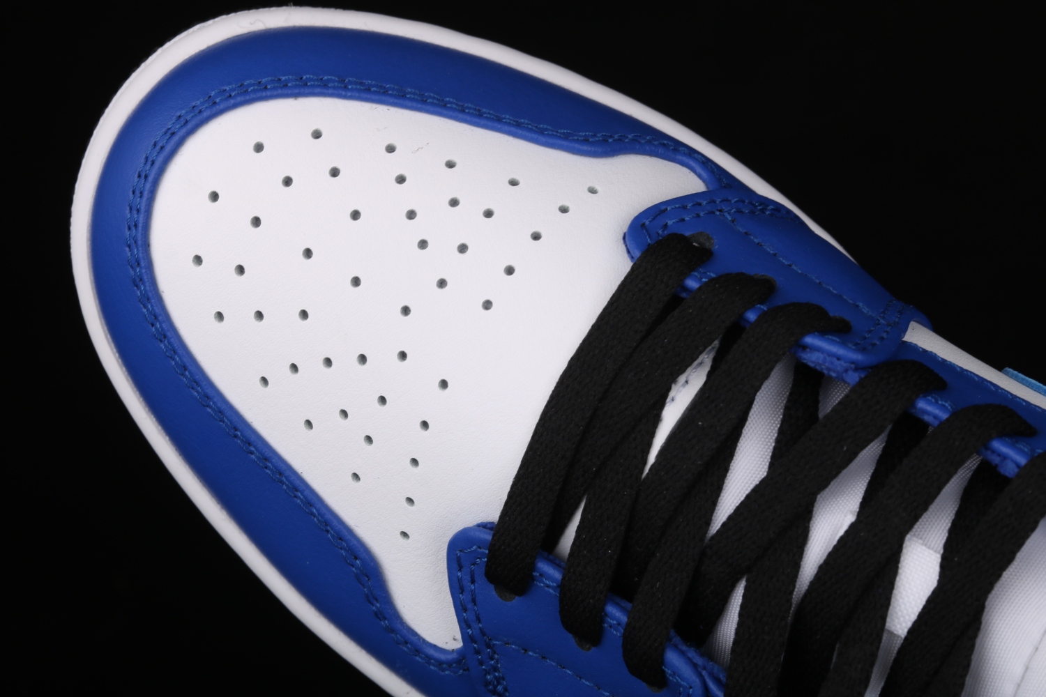 Jordan 1 Low Game Royal 553558-124