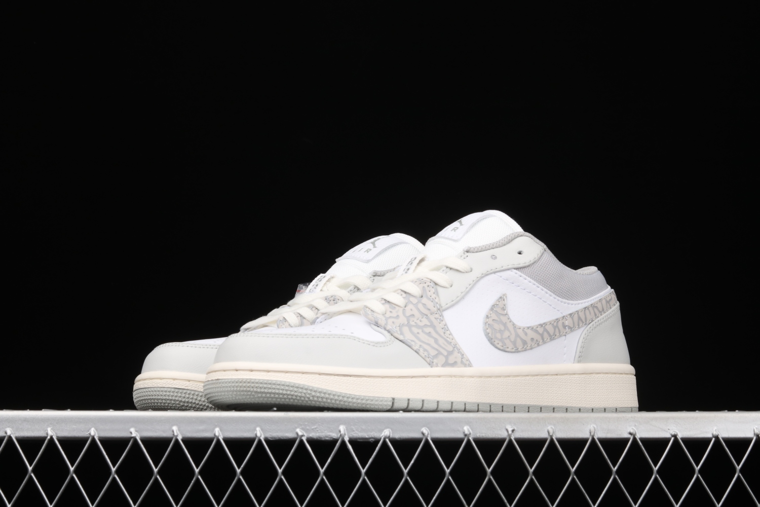 Jordan 1 Low PRM Smoke Grey Elephant DH4269-100
