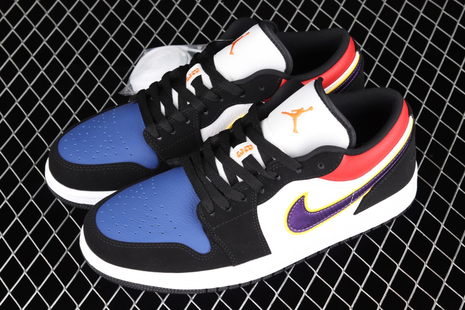 Jordan 1 Low Lakers Top 3 CJ9216-051