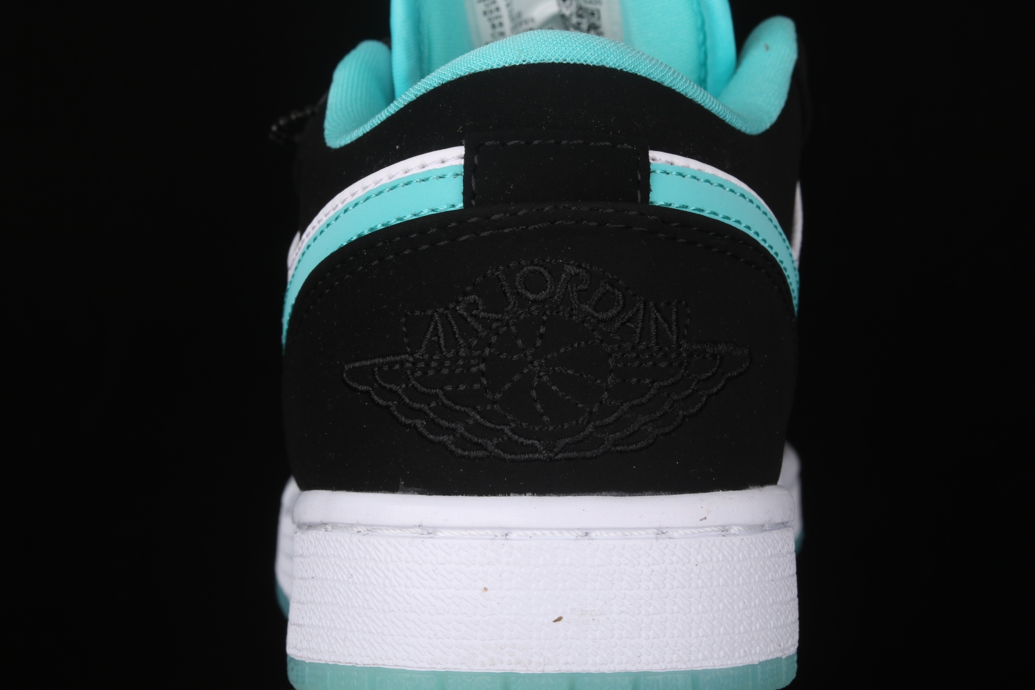 Jordan 1 Low “Island Green” CQ9828-131