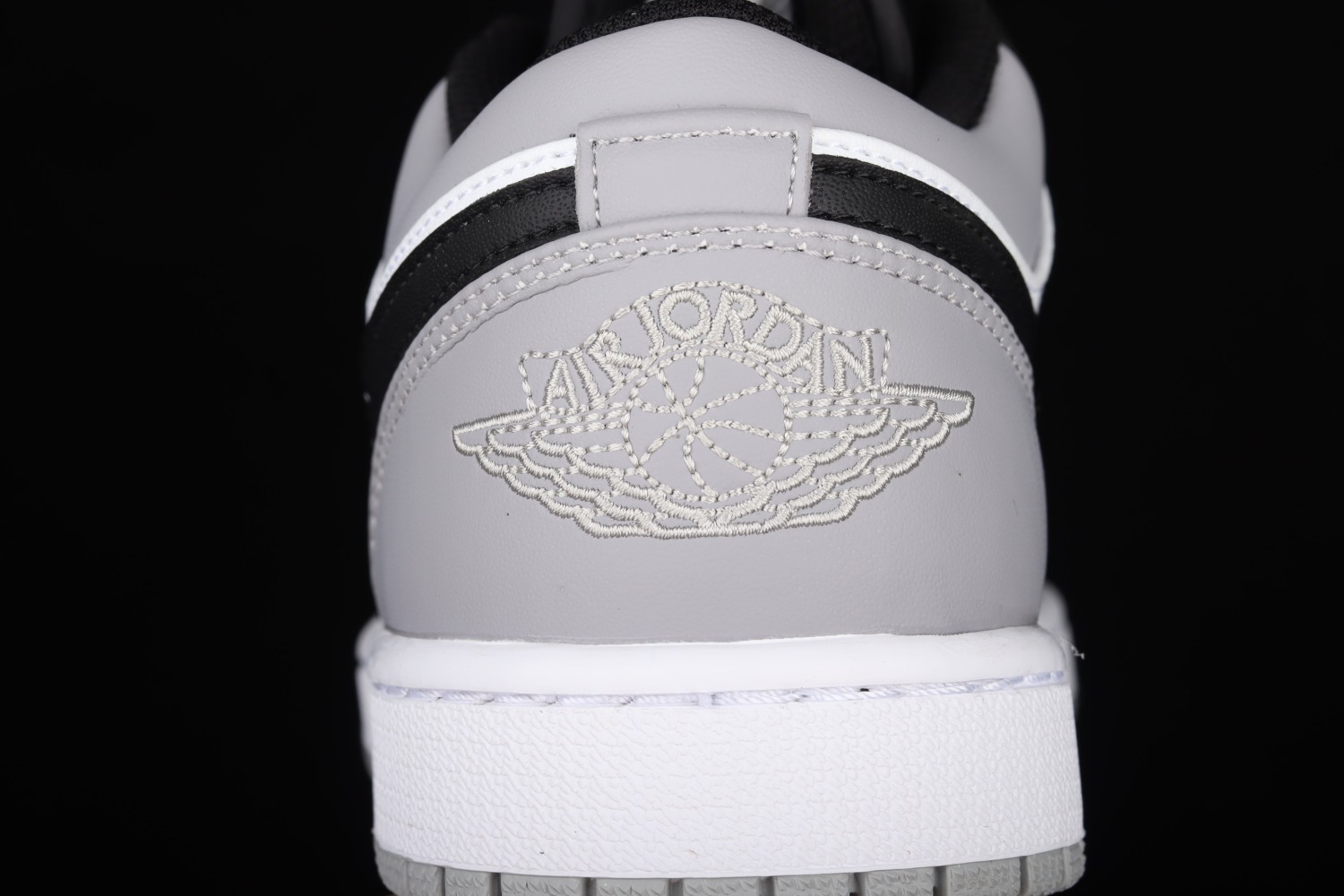 Jordan 1 Low Grey Toe 553558-110